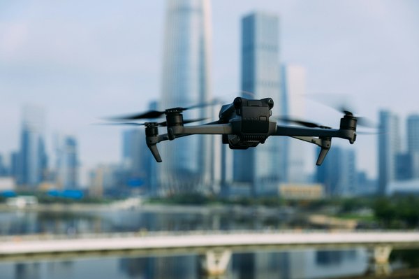 Découvrez les meilleurs drones : guides, tests et conseils